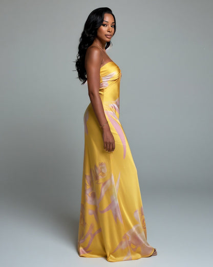 VEDA Halter Neck Sleeveles Maxi Dress